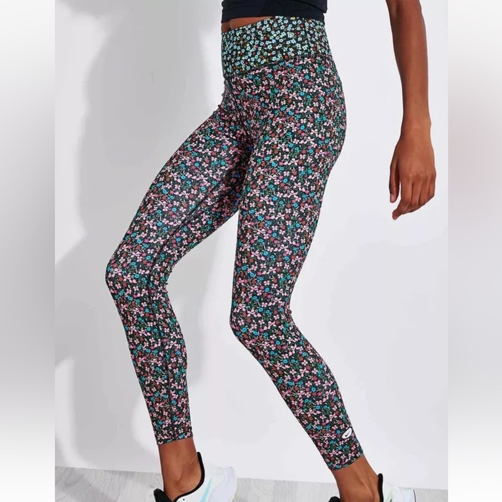 Nike One 7/8 Femme Floral Mixed Prints Leggings Size m Multicolor Athletic
